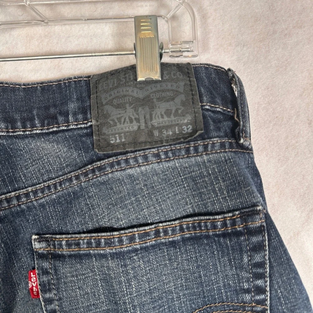 Levi's Jeans Mens 34x32 511 Slim Dark Wash Good Distressed Denim Pants